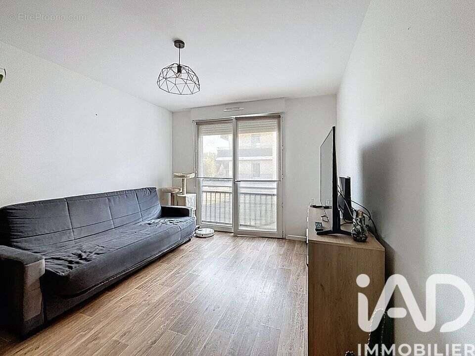 Photo 2 - Appartement à BRIE-COMTE-ROBERT