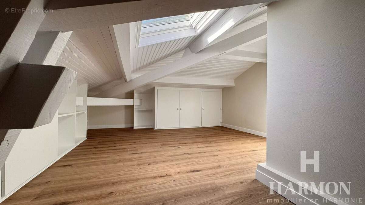 Une propriété de caractère au cœur de Mont-de-Marsan, offrant un potentiel exceptionnel - photo 11