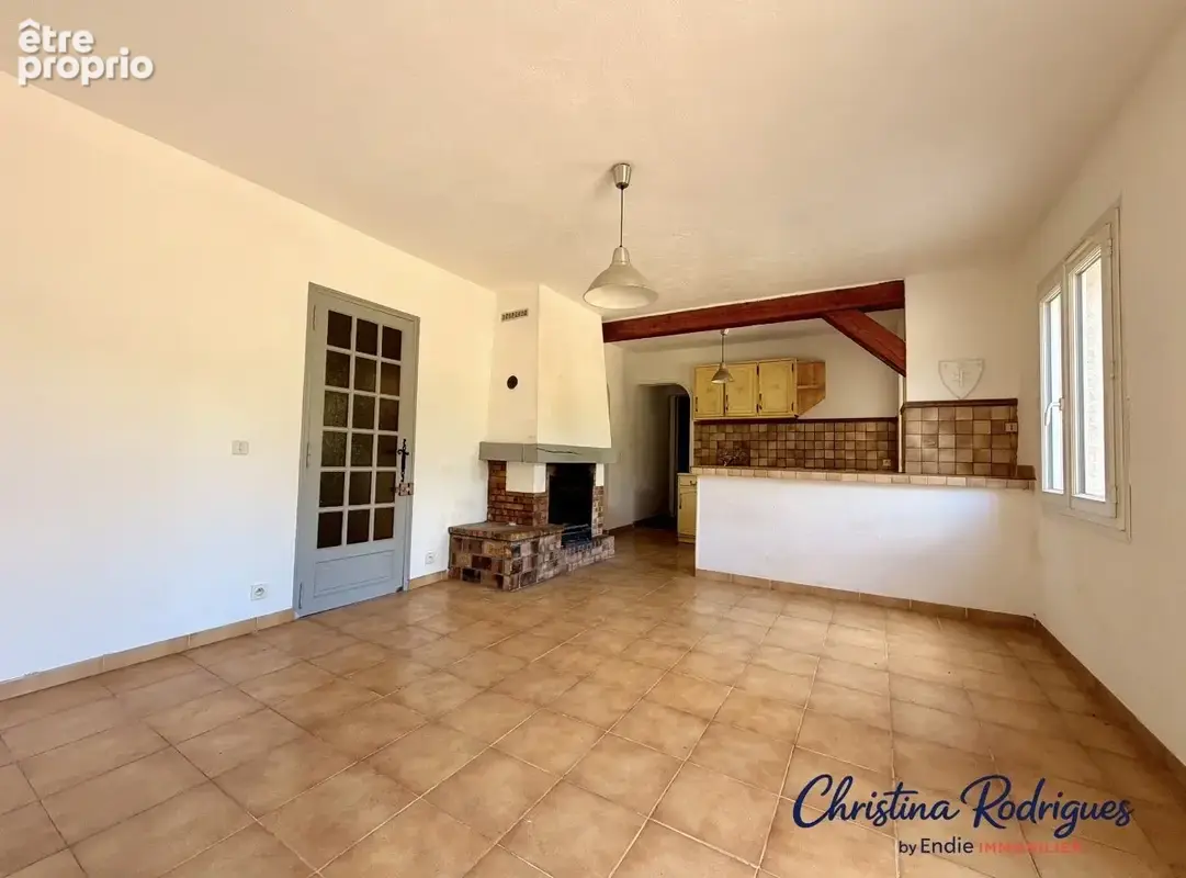Lorgues villa t7 piscine garage cave - photo 15