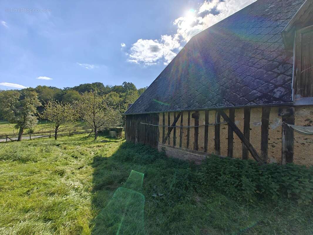 Maison à SAINT-PIERRE-DE-SALERNE