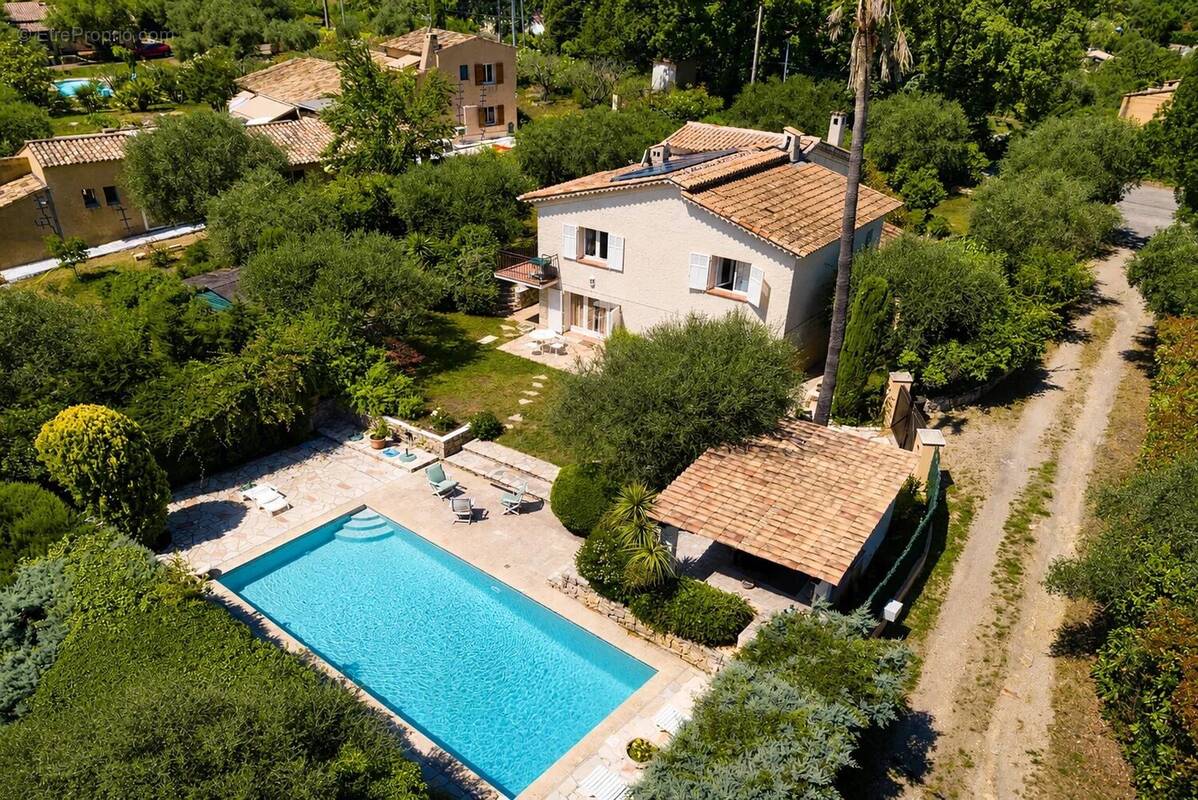 Maison à OPIO
