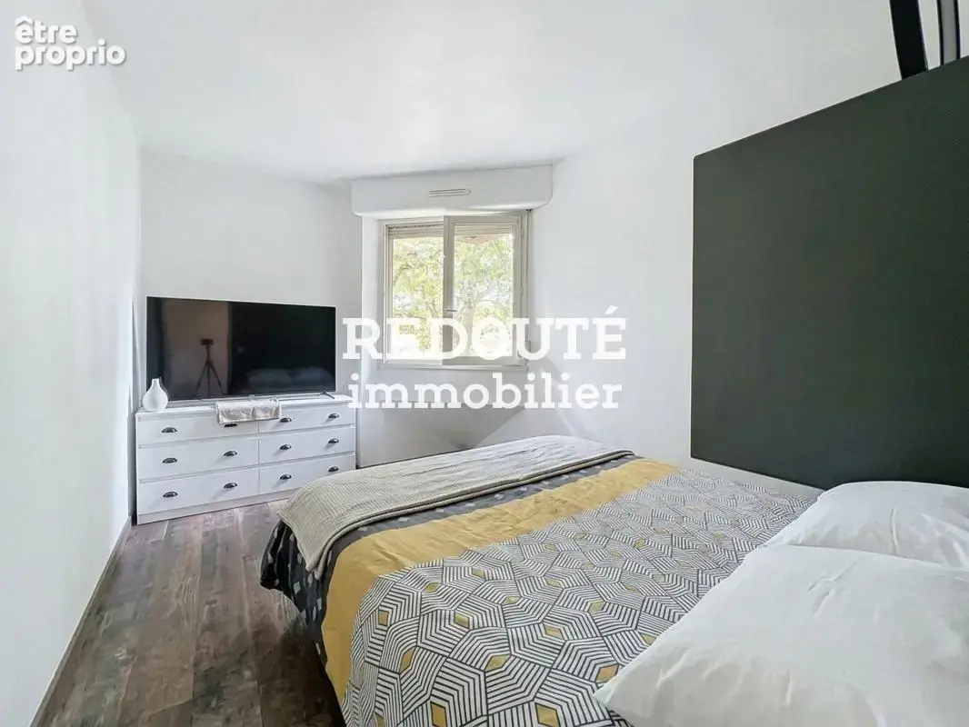 Hyper centre ville Epernay - Appartement duplex de type 4 - photo 6
