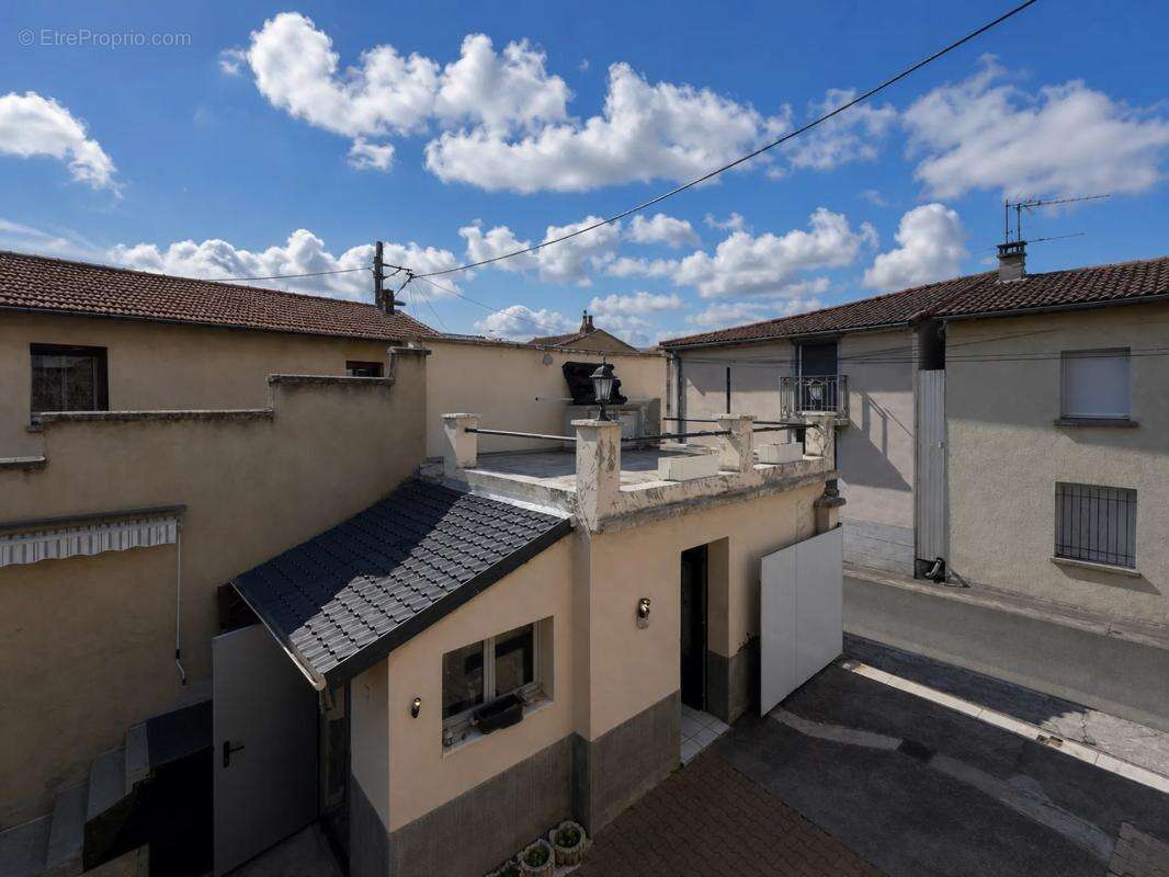 Maison de 5 pièces de 144 m² à Gerzat - photo 13