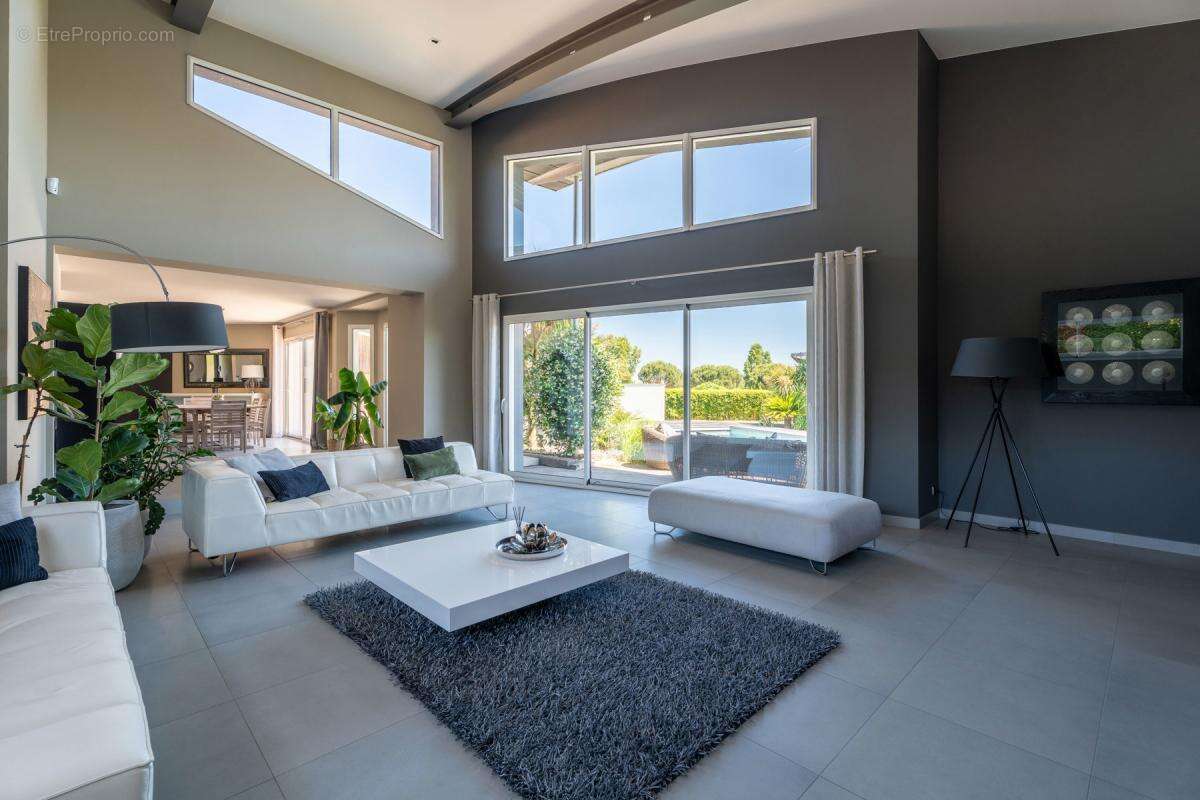 Maison à SAINT-GERMAIN-DU-PUCH