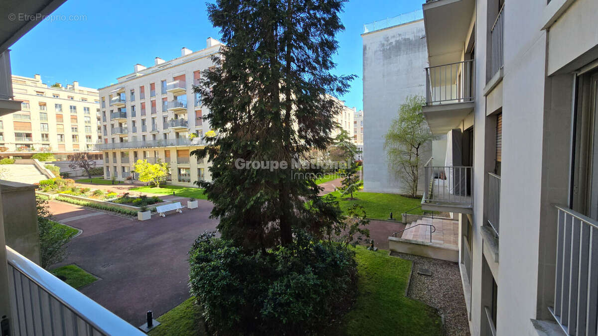 Appartement à VERSAILLES