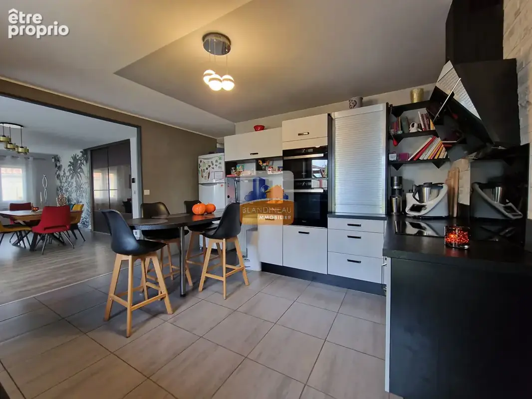 Bouguenais bourg maison 5 ch + bureau - photo 4