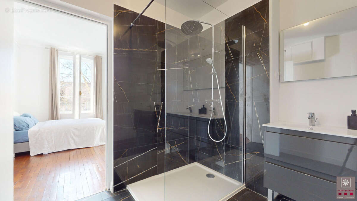 Appartement à LYON-6E