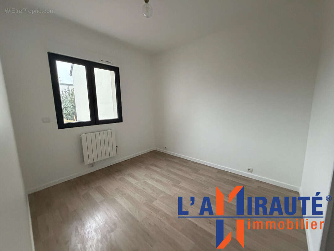Appartement à SARTROUVILLE