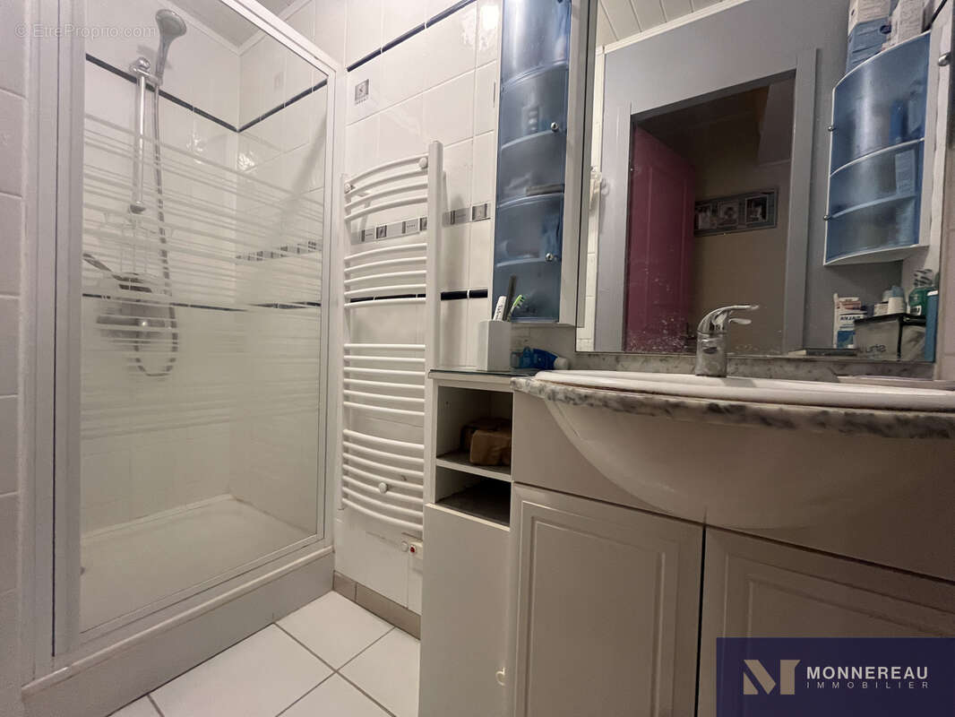 Appartement à LES MATHES