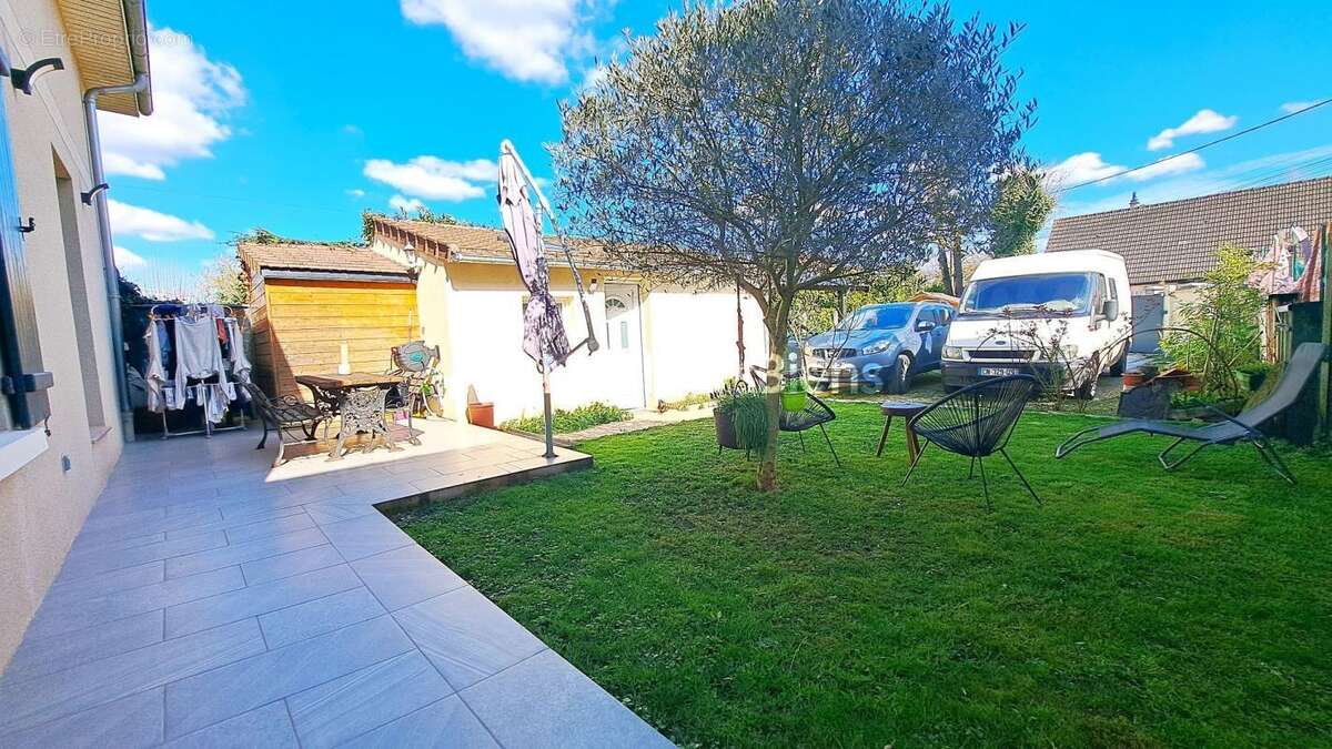 Maison à BUTRY-SUR-OISE