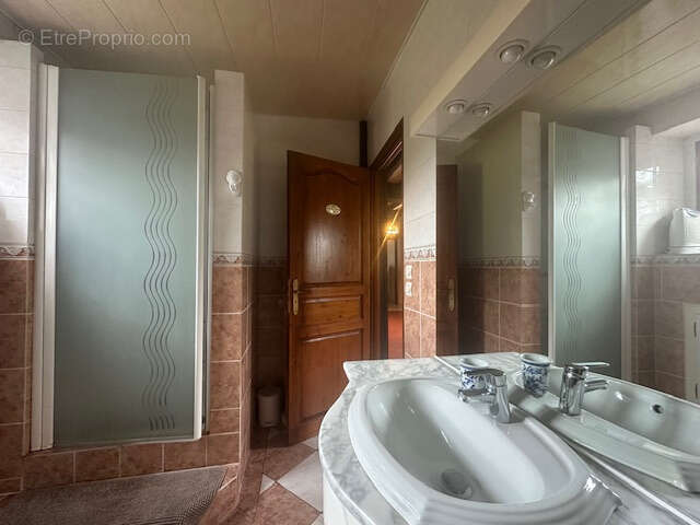 Maison à NEUFCHATEL-EN-BRAY