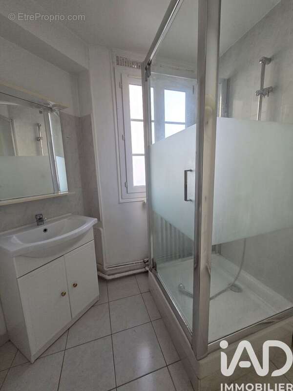 Photo 7 - Appartement à PARIS-20E