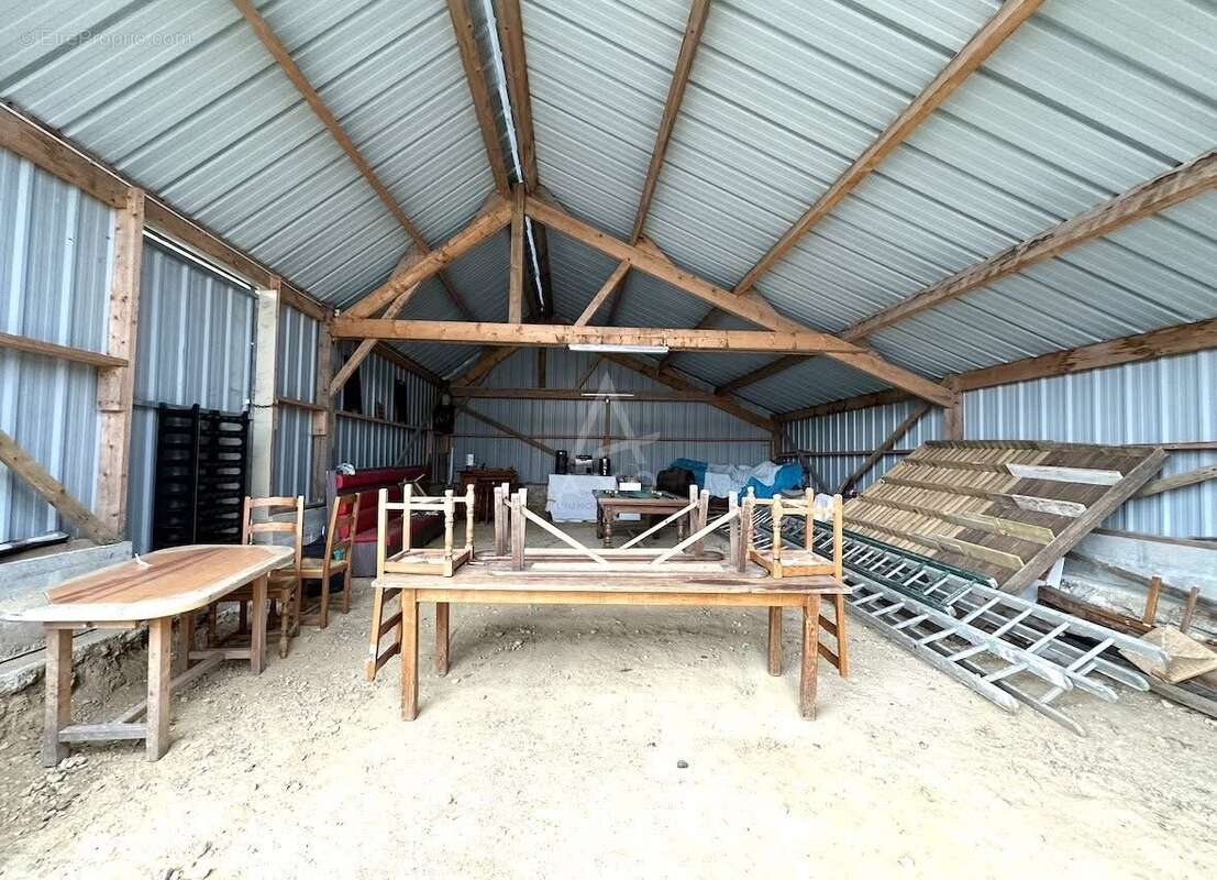 Maison à SAINT-GERMAIN-DE-CLAIREFEUILLE