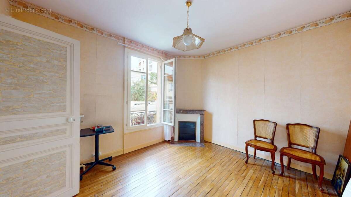 Maison à BOIS-COLOMBES