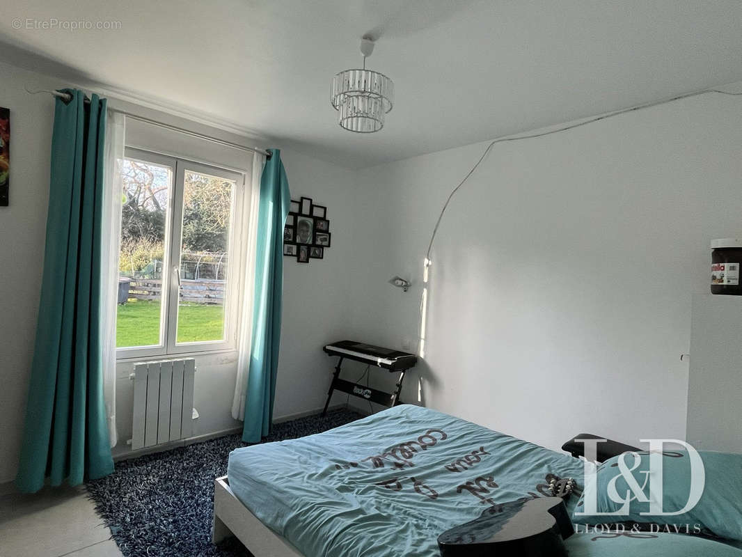 Maison à SAINT-CIERS-DE-CANESSE