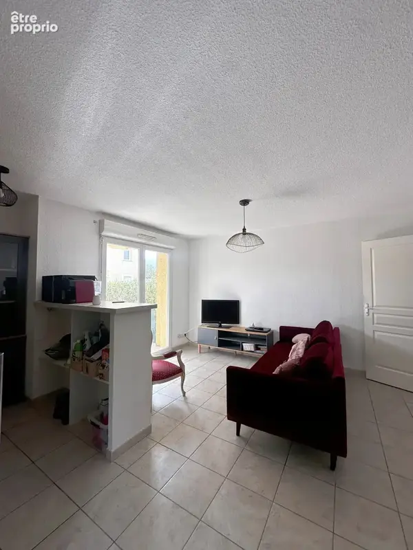 Limoux - Résidence Le Clos Maynard - Appartement T2 en rez-de-chaussée avec jardin, place de stationnement et - photo 2