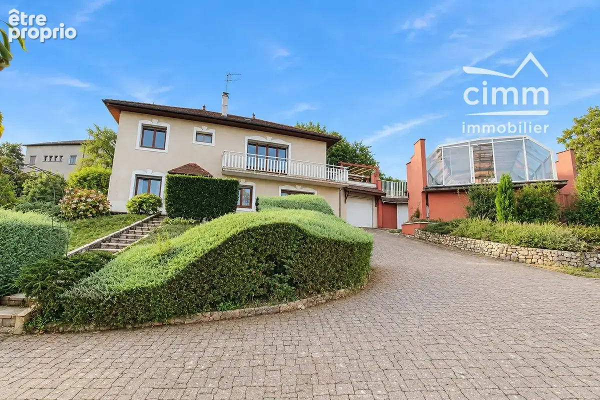 Photo Maison à Bressieux au prix de 370 000€