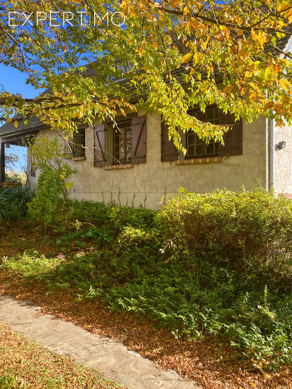 Maison à CHALO-SAINT-MARS