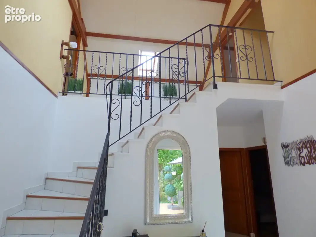 Grand pavillon familial / 10 min gare / 1100m2 terrain - photo 2