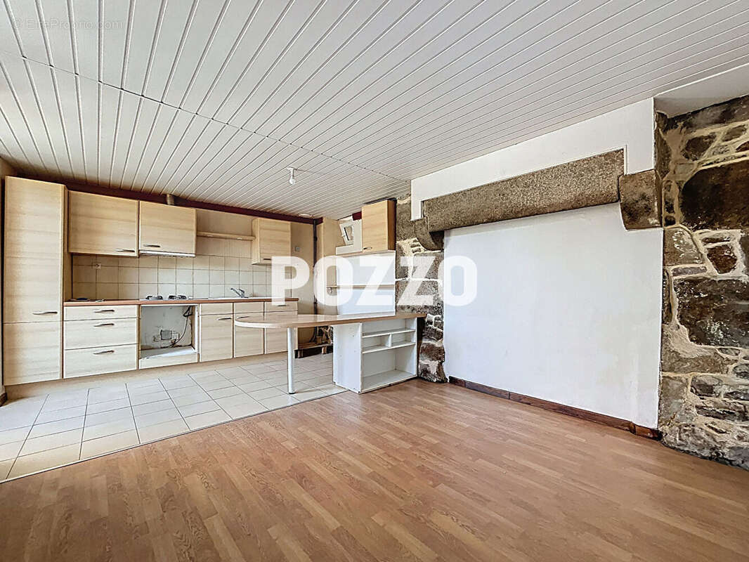 Maison à VILLEDIEU-LES-POELES