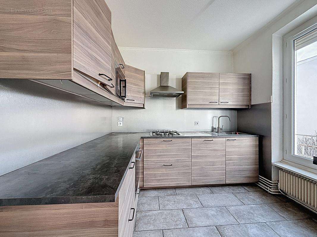 Appartement à LYON-3E