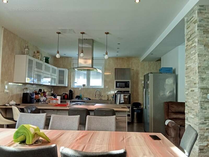 Maison à CHALETTE-SUR-LOING