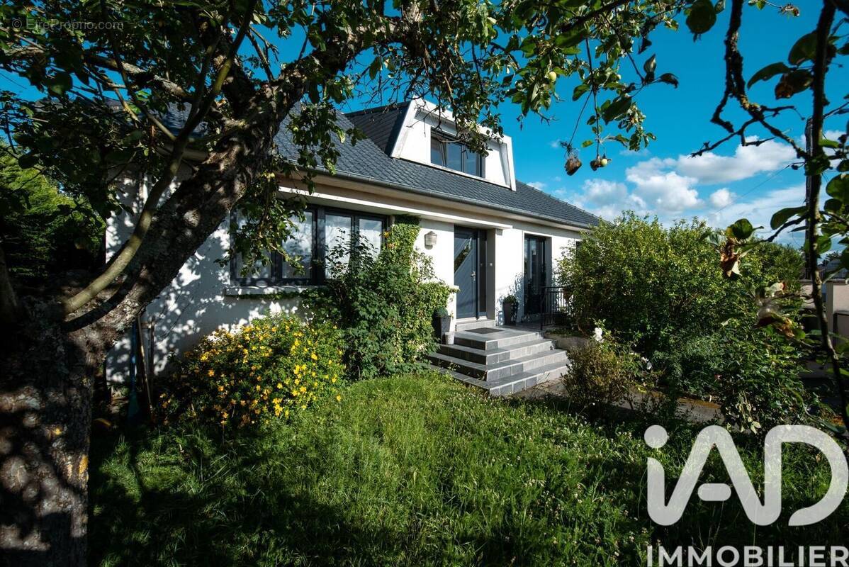 Photo 1 - Maison à RIVERY