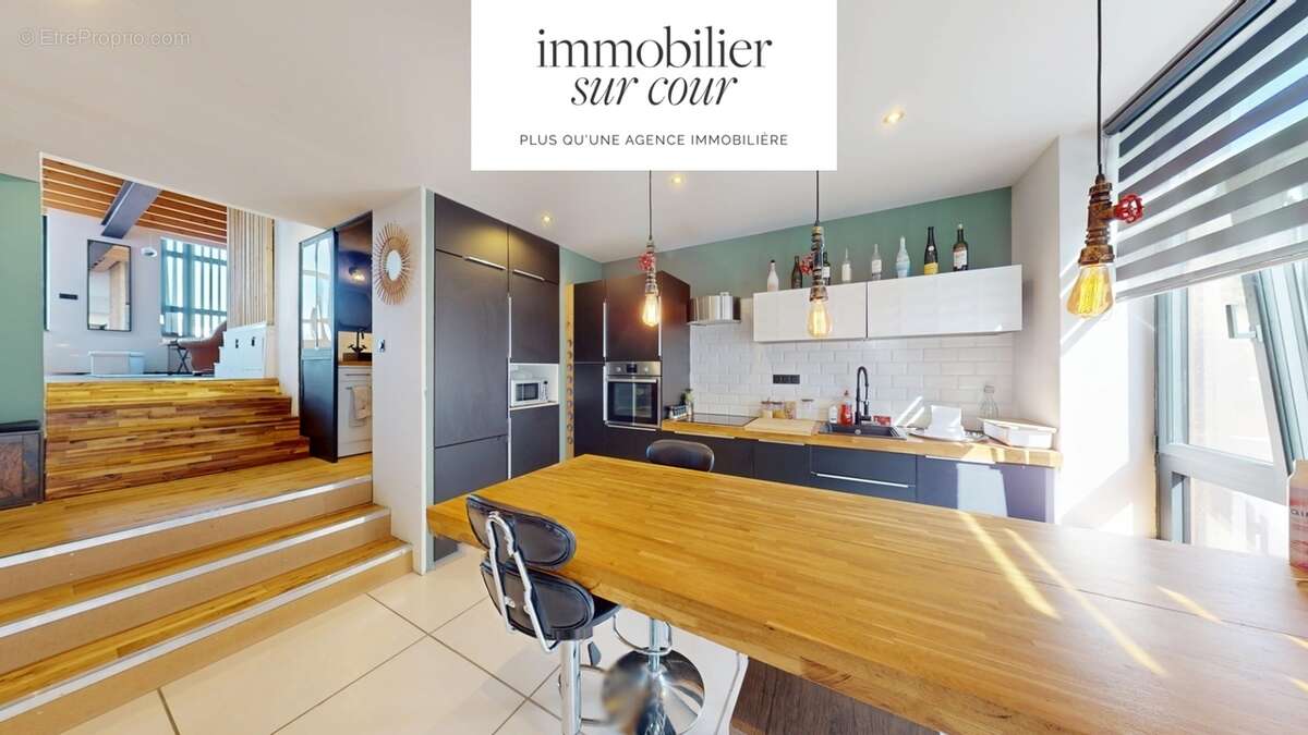 Appartement à SAINT-ETIENNE