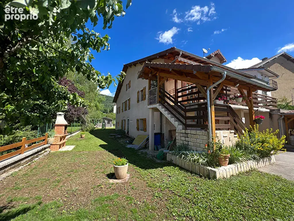 Maison en auto consommation, 4 chambres - RAVILLOLES - photo 8