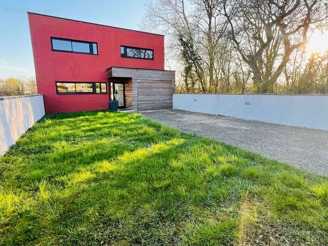 Maison à DOMMARTIN-LES-TOUL