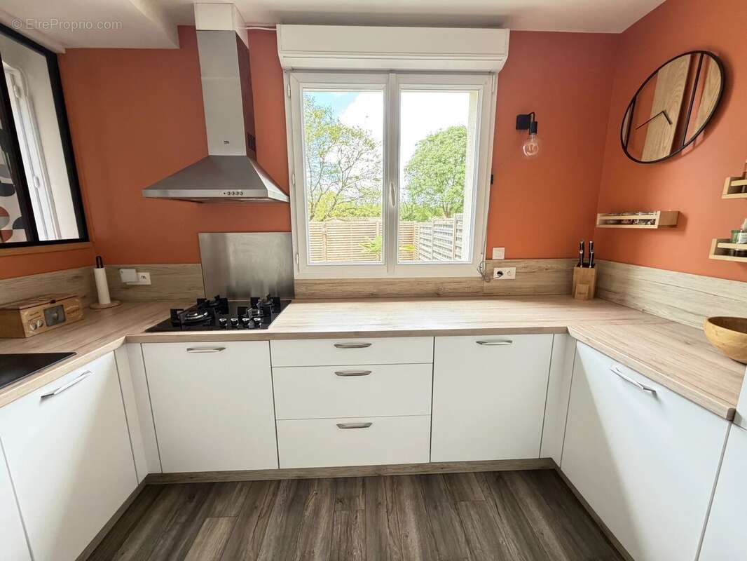 Maison à AIGREFEUILLE-SUR-MAINE