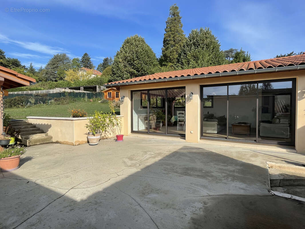 Maison à SAINT-CYR-AU-MONT-D'OR