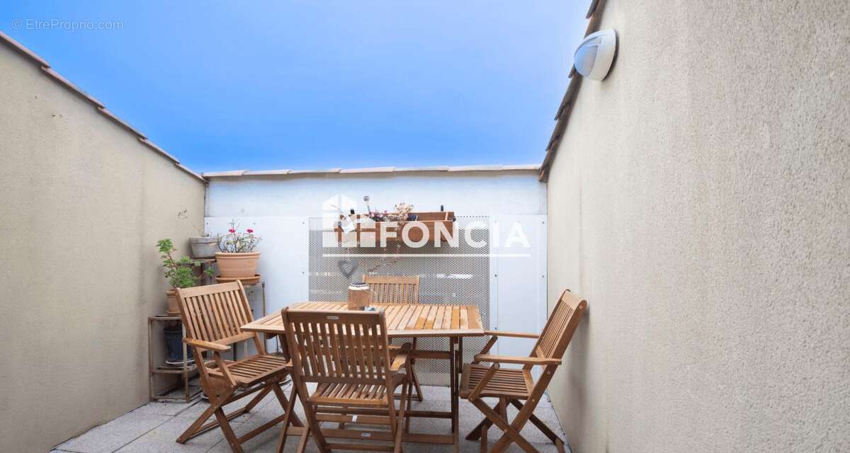 Appartement à SALON-DE-PROVENCE