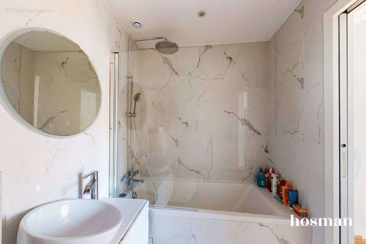 Appartement à PARIS-19E