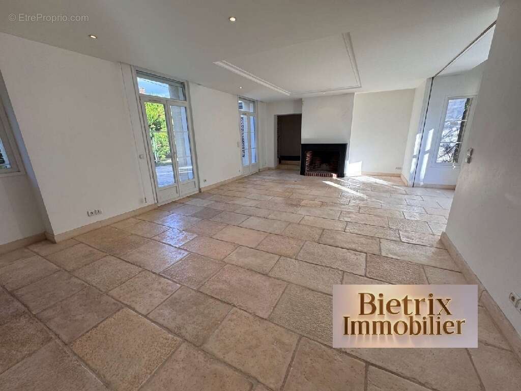 Maison à L'ISLE-ADAM