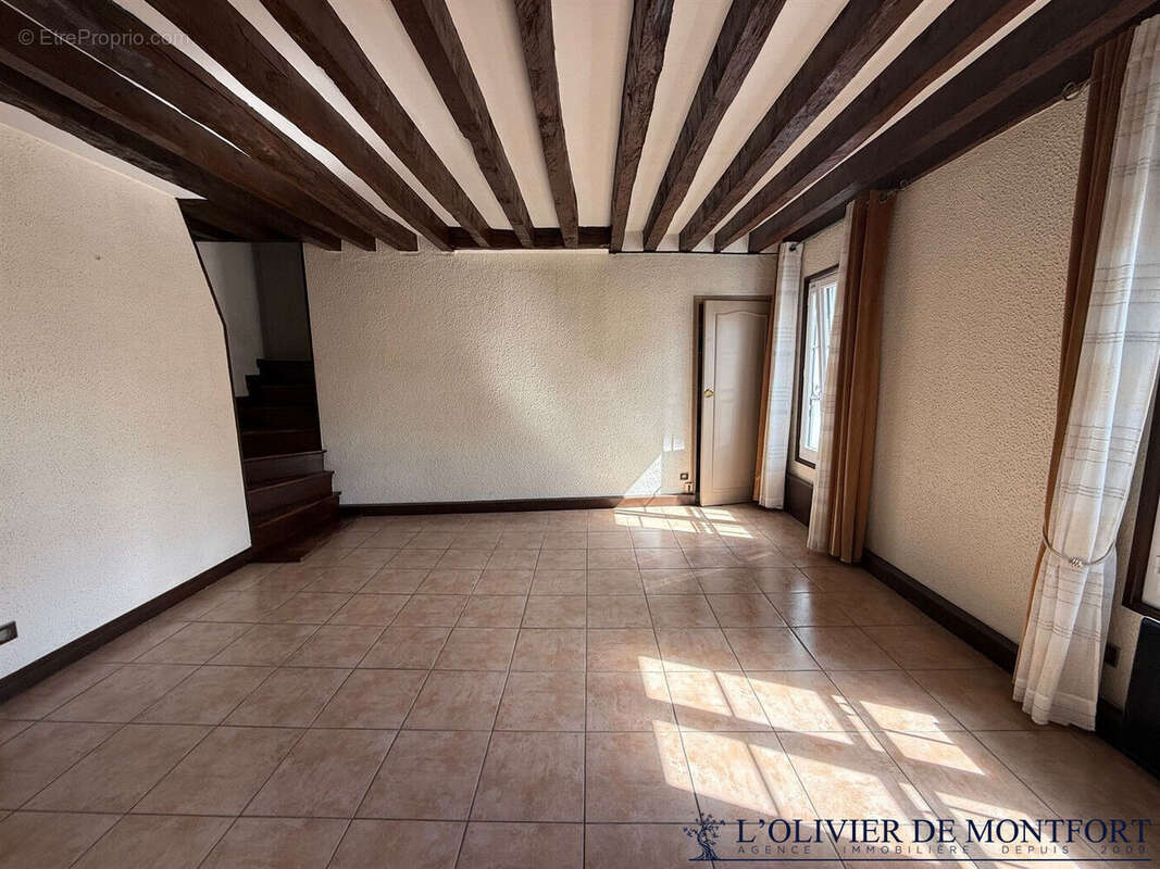 Appartement à MONTFORT-L&#039;AMAURY