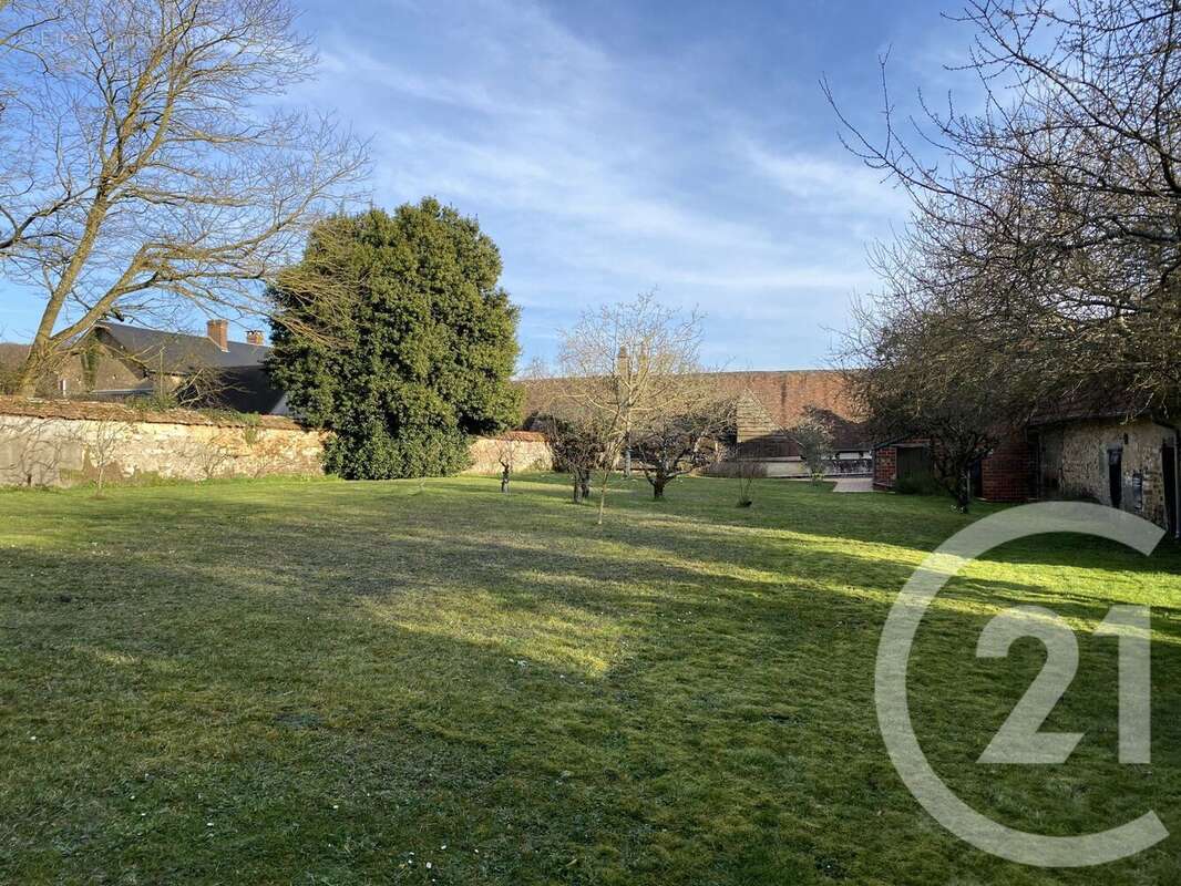 Maison à VAILLY-SUR-SAULDRE