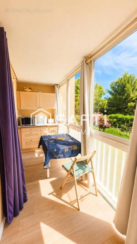 Photo 1 - Appartement à SIX-FOURS-LES-PLAGES