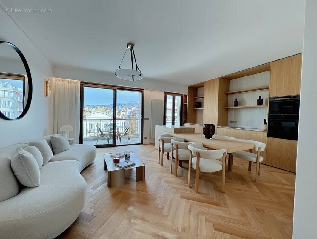 Appartement à NICE