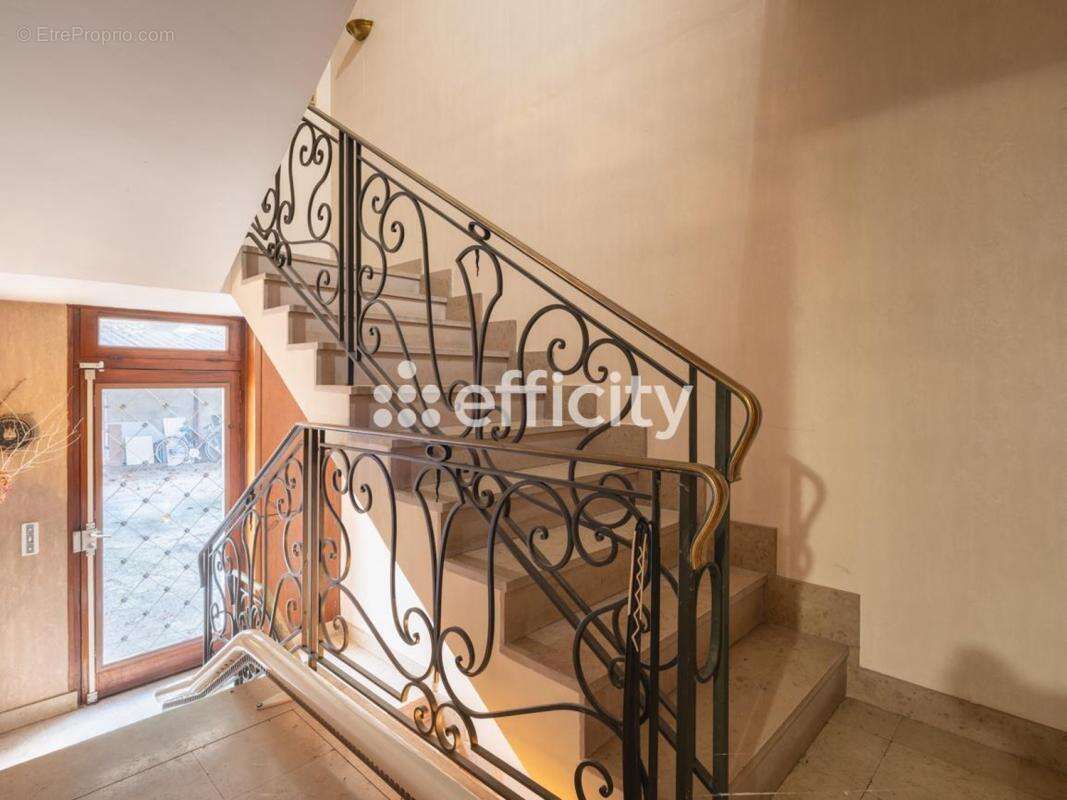 Maison à BRY-SUR-MARNE