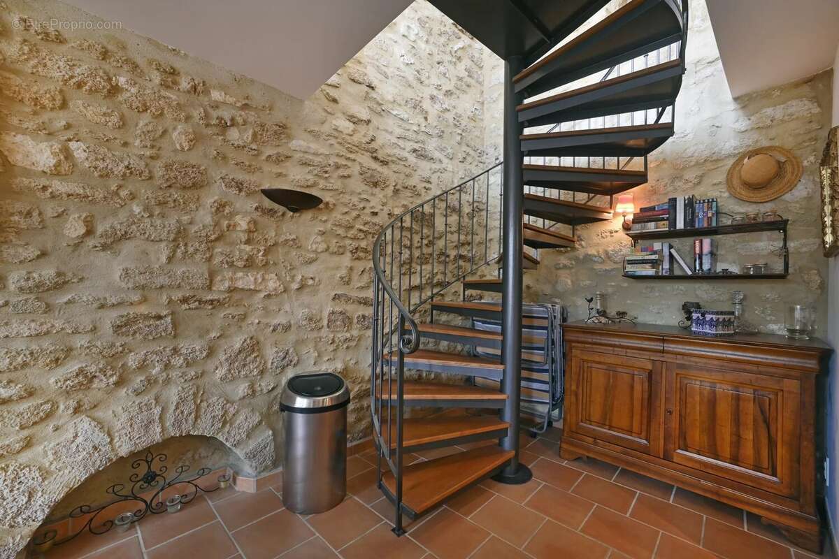 Maison à UZES
