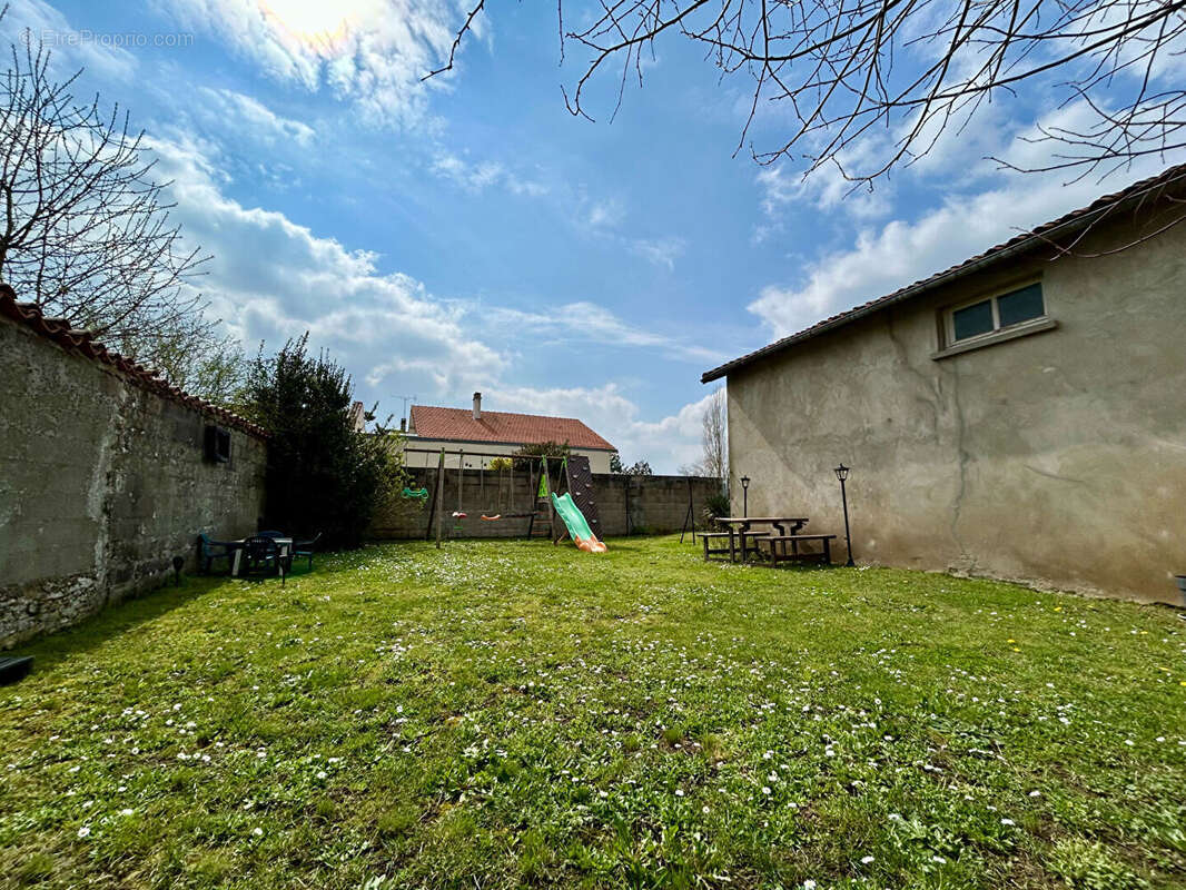 Maison à CHERVEUX