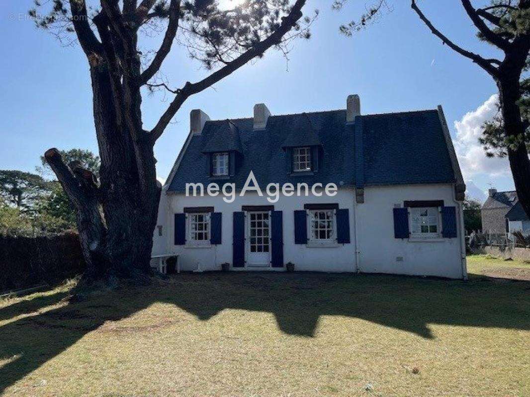 Maison à LARMOR-BADEN