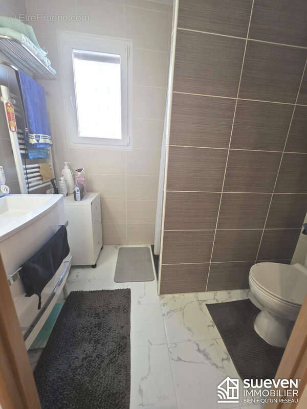 Maison 107 m² à Le Soler  - photo 7