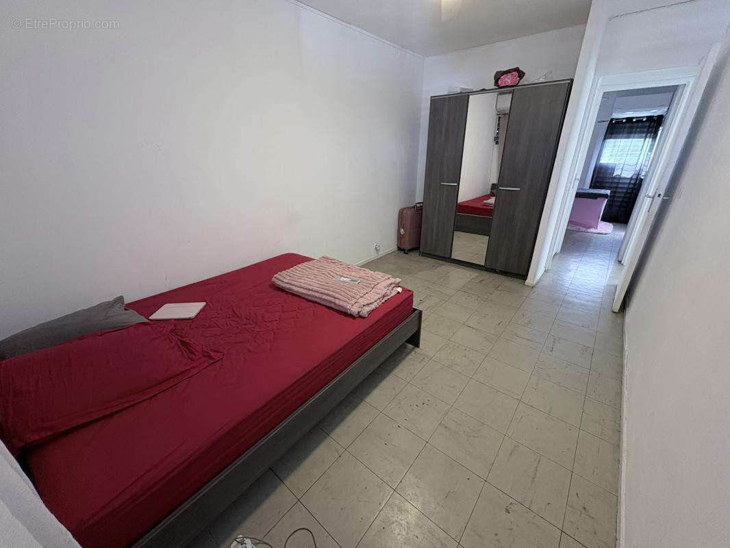 Appartement 55 m² à Les Abymes  - photo 11