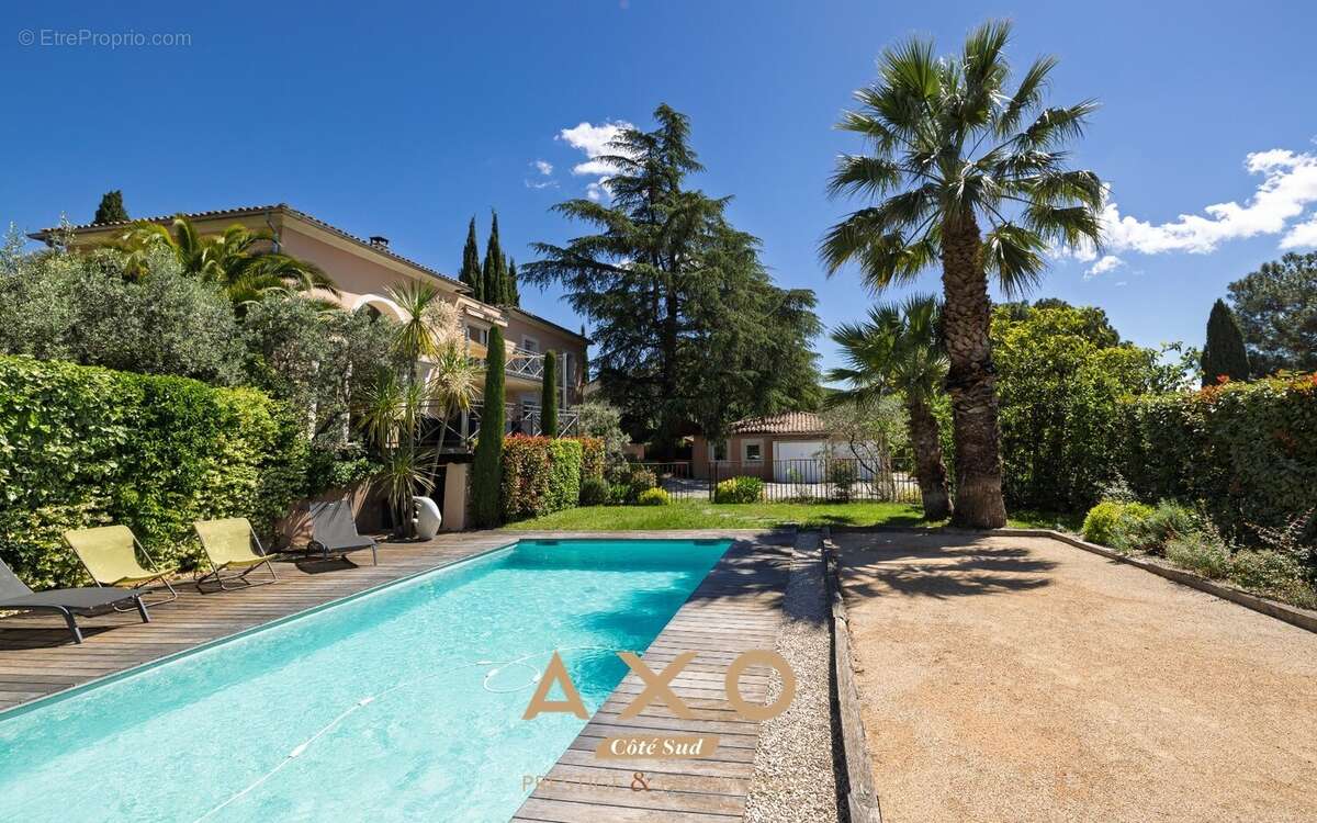 Eguilles - maison - 194 m² - t6 - piscine - terrain 1 072 m² - 1 195 000  - photo 3