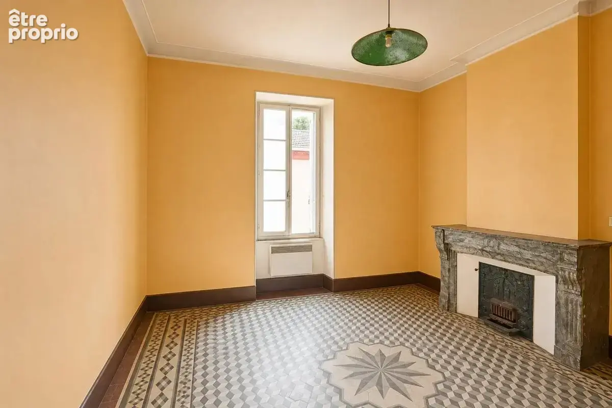 Immeuble de 4 lots de 253 m² situé à Alès - photo 4