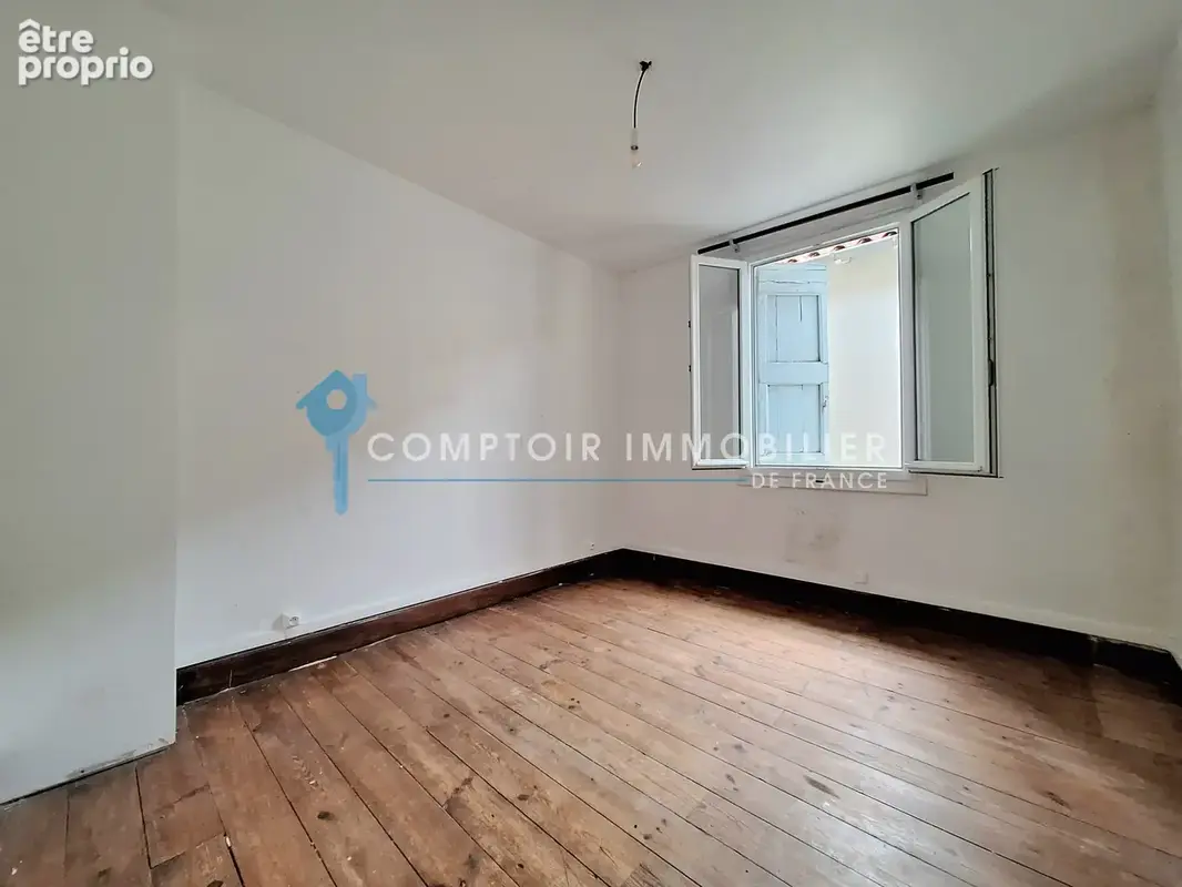A vendre Dpt 81 Puylaurens centre : Maison de village 3 chambres avec terrasse - photo 9