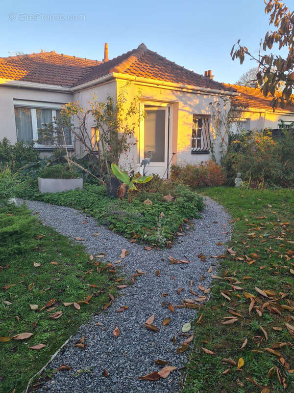 Appartement à GRIGNY