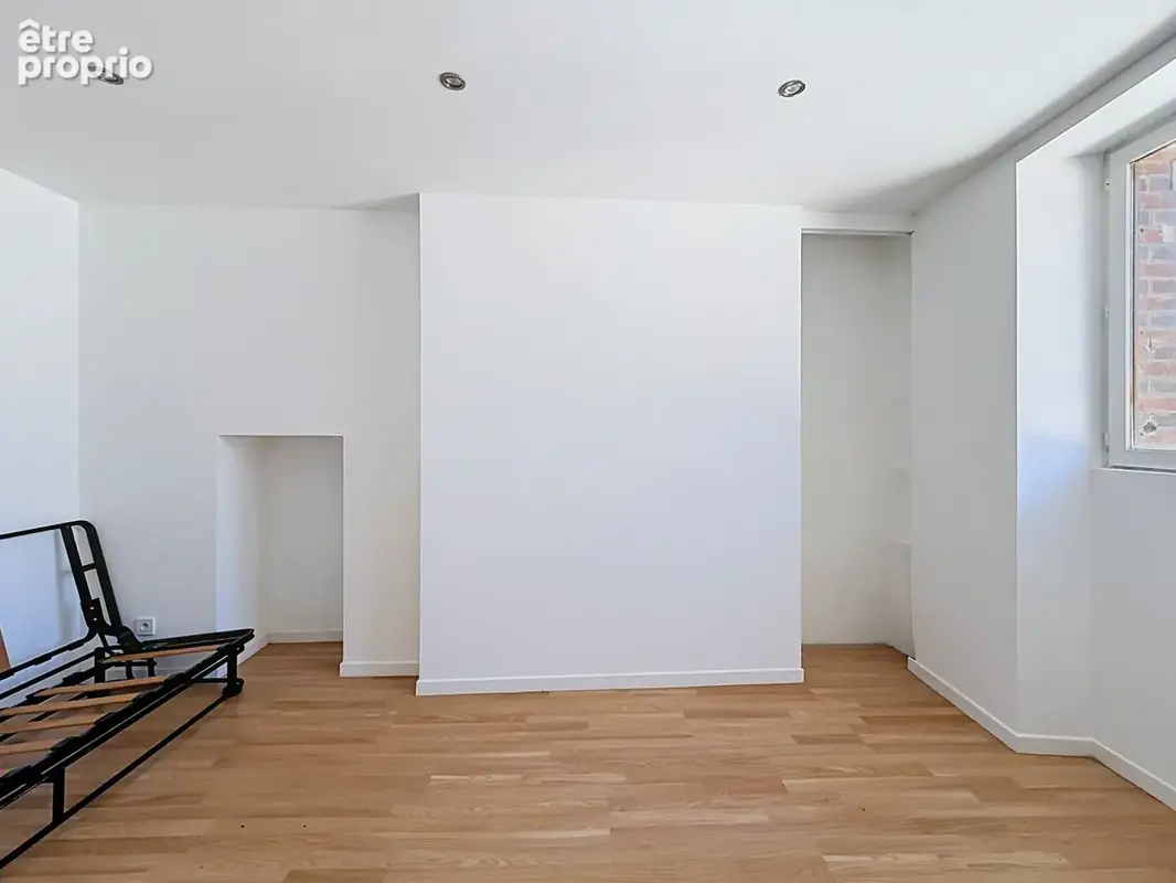 Centre Bléneau - Investissement locatif - Sans travaux - photo 12